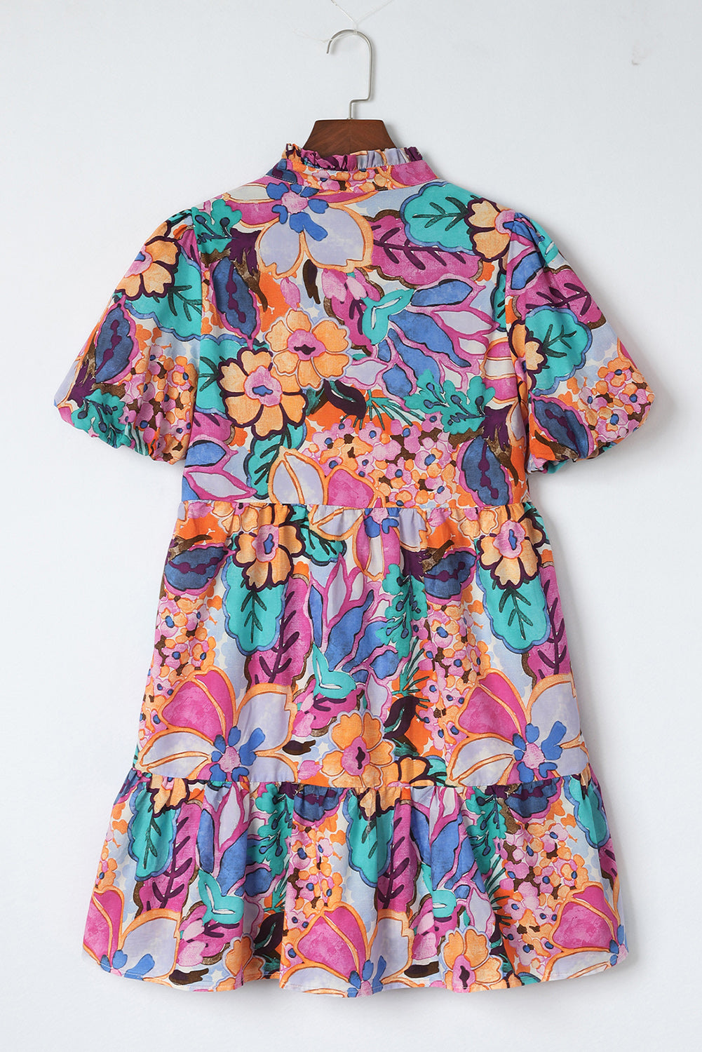 Višebojna mini haljina s puf rukavima s V izrezom i cvjetnim printom