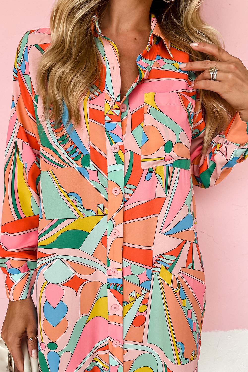 Robe chemise multicolore à manches longues et imprimé abstrait géométrique