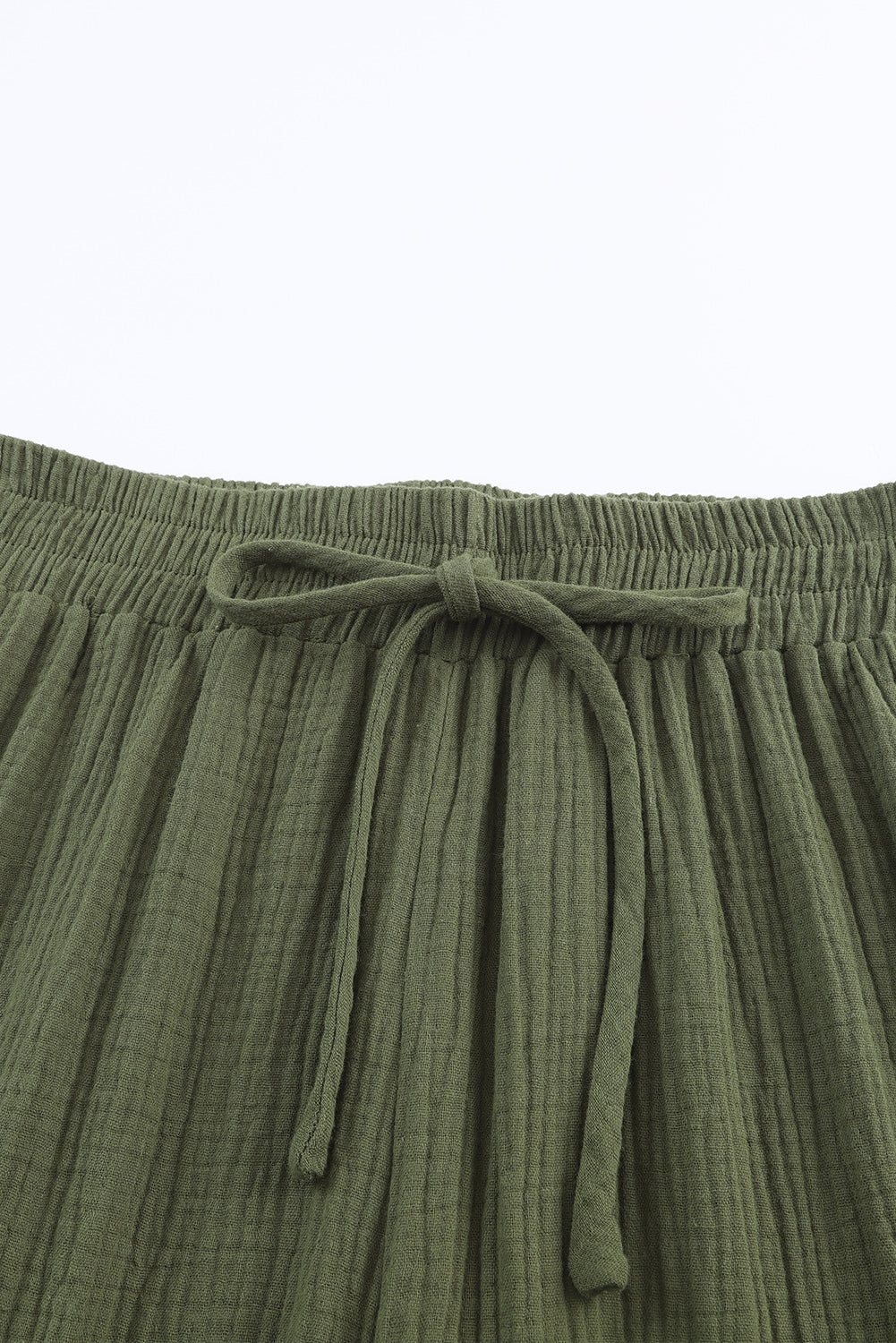 Pantalon large texturé vert froissé