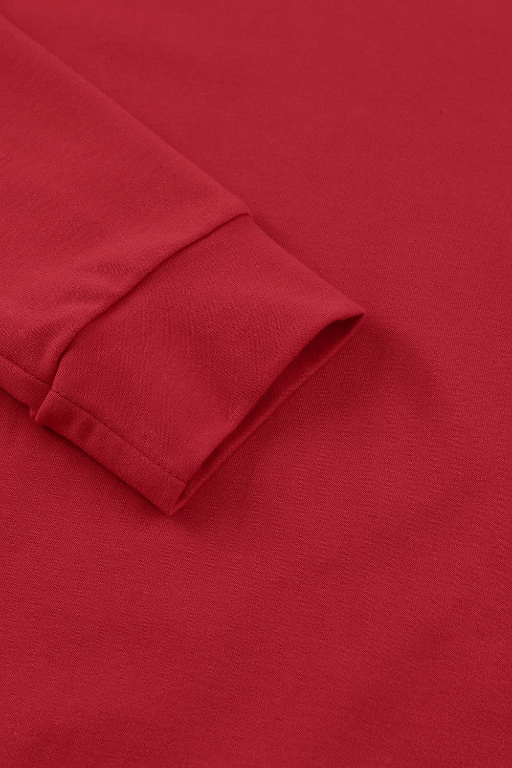 Ognjeno rdeč enobarvni pulover z okroglim ovratnikom in raglan rokavi