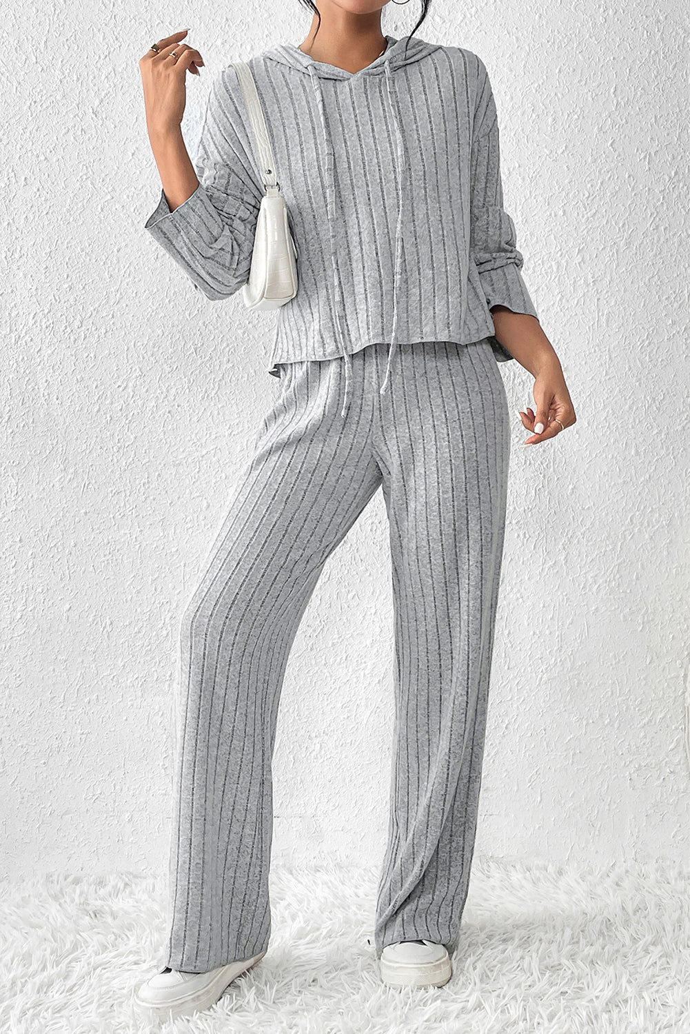 Set di pantaloni a gamba larga con cappuccio slouchy in maglia a coste grigie