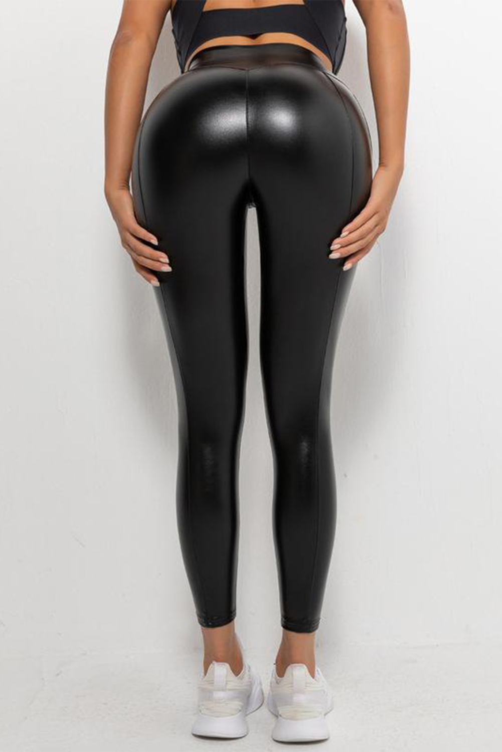 Leggings de sport taille haute en simili cuir noir