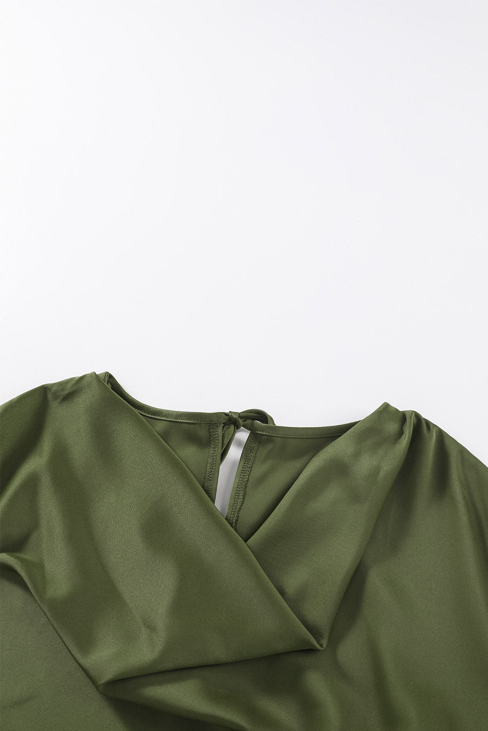 Elegantna zelena bluza dugih rukava s okovratnikom
