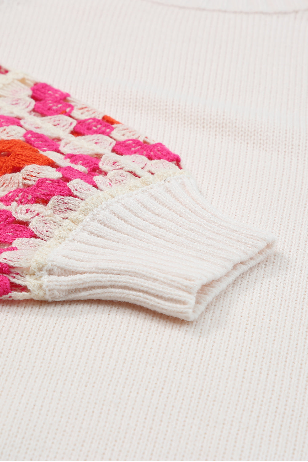 Pull en tricot contrasté à manches bouffantes au crochet Rose