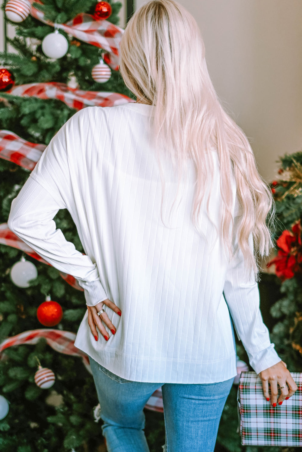 Bijela HOHOHO božićna majica s dugim rukavima širokih rebra