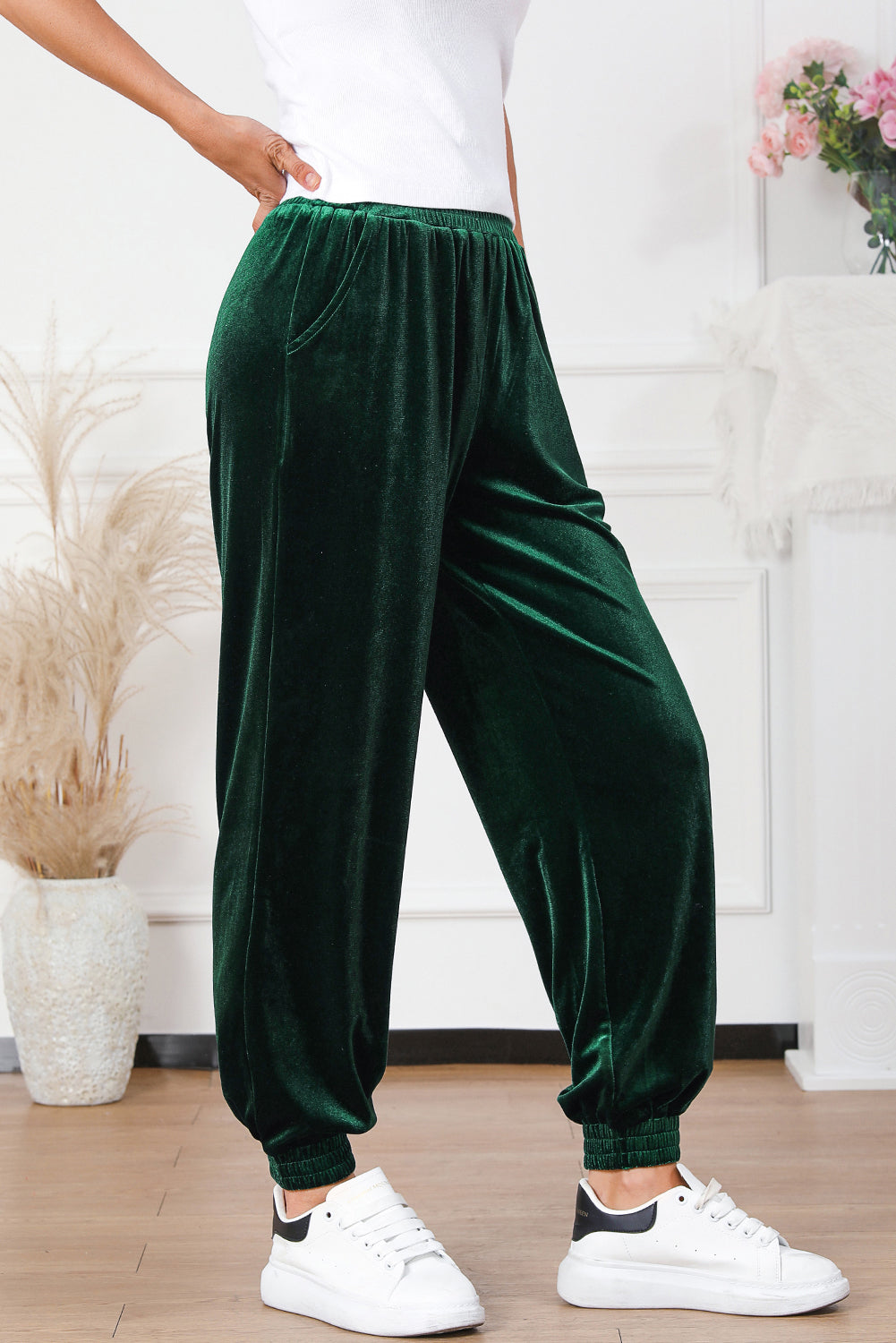 Green Solid Velvet Jogger Pants