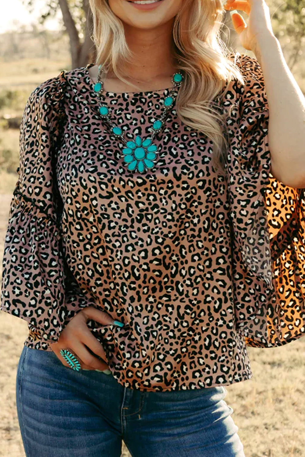 Bluza širokih rukava s leopard printom boje kestena