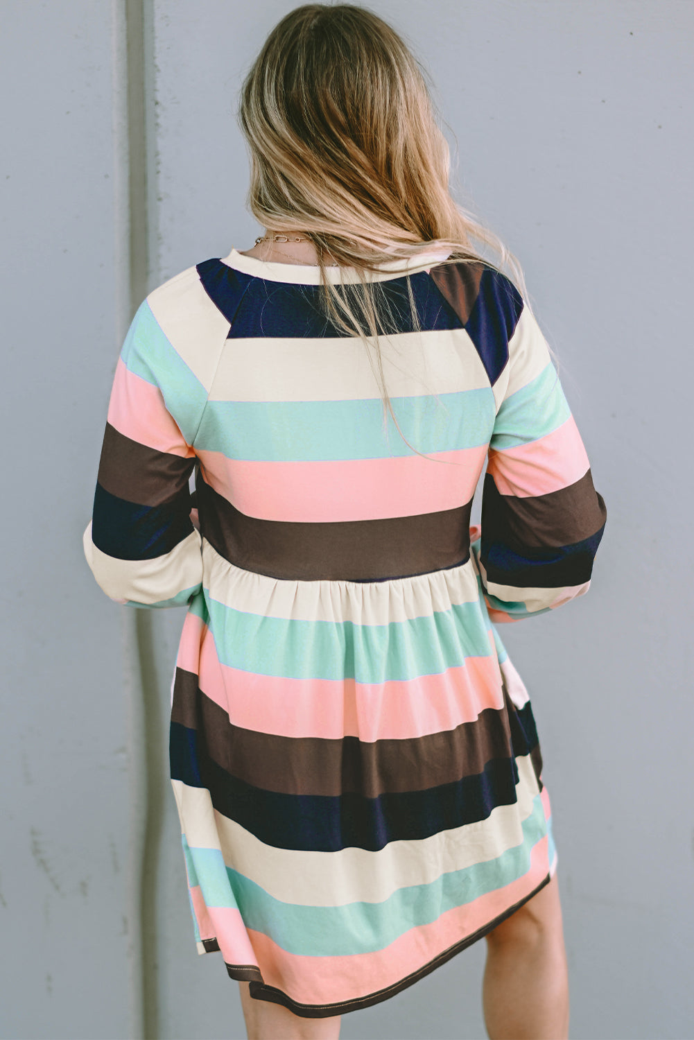 Mini-robe rayée multicolore à manches longues et blocs de couleurs