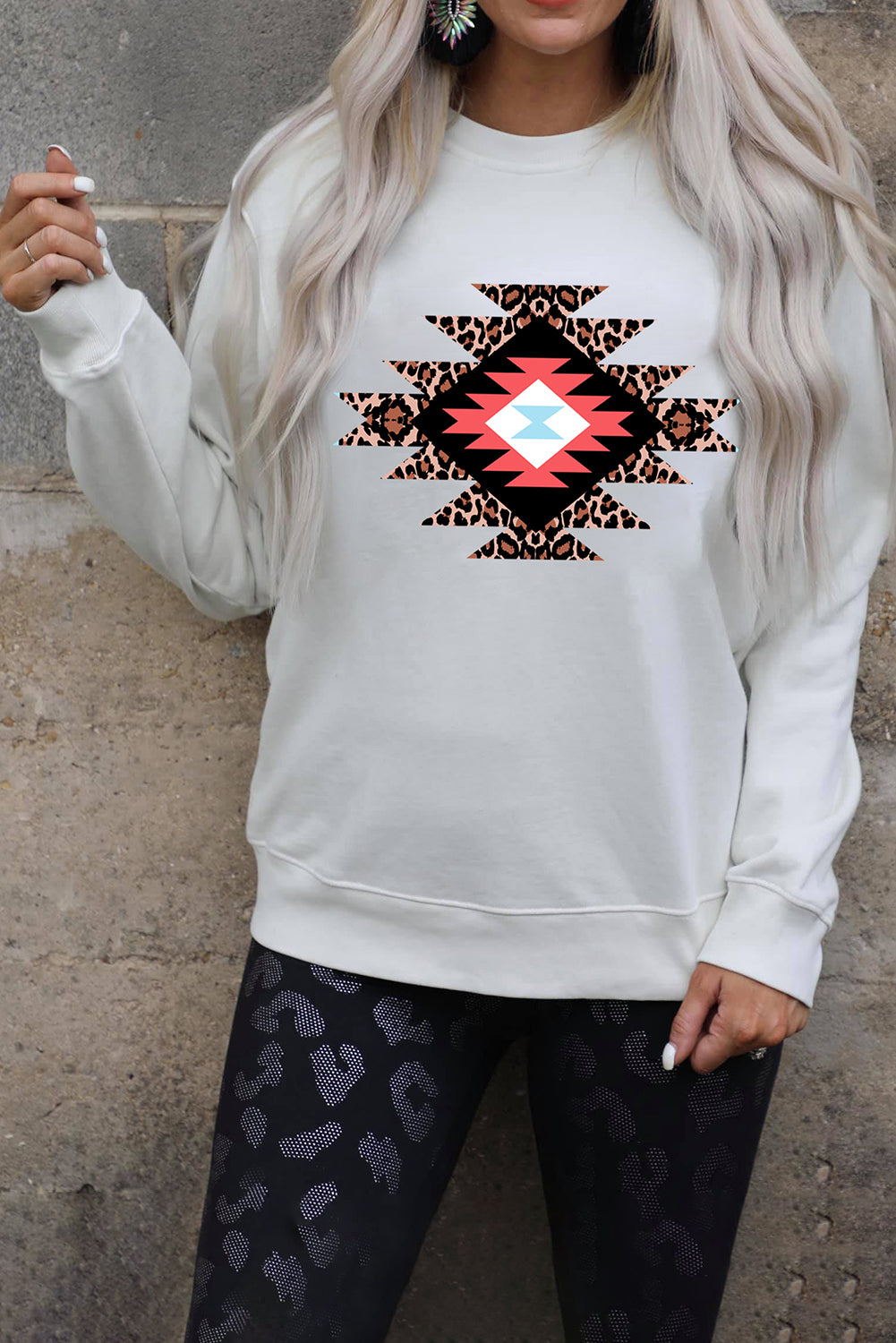 Leopard Geometric Pattern White Sweatshirt