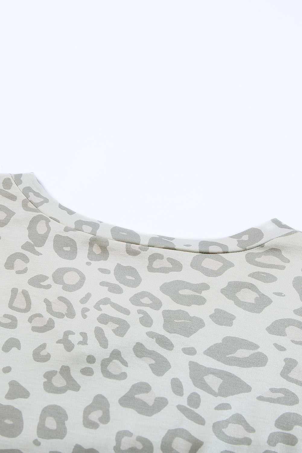 Haut à manches longues imprimé léopard et pantalon de jogging avec cordon de serrage