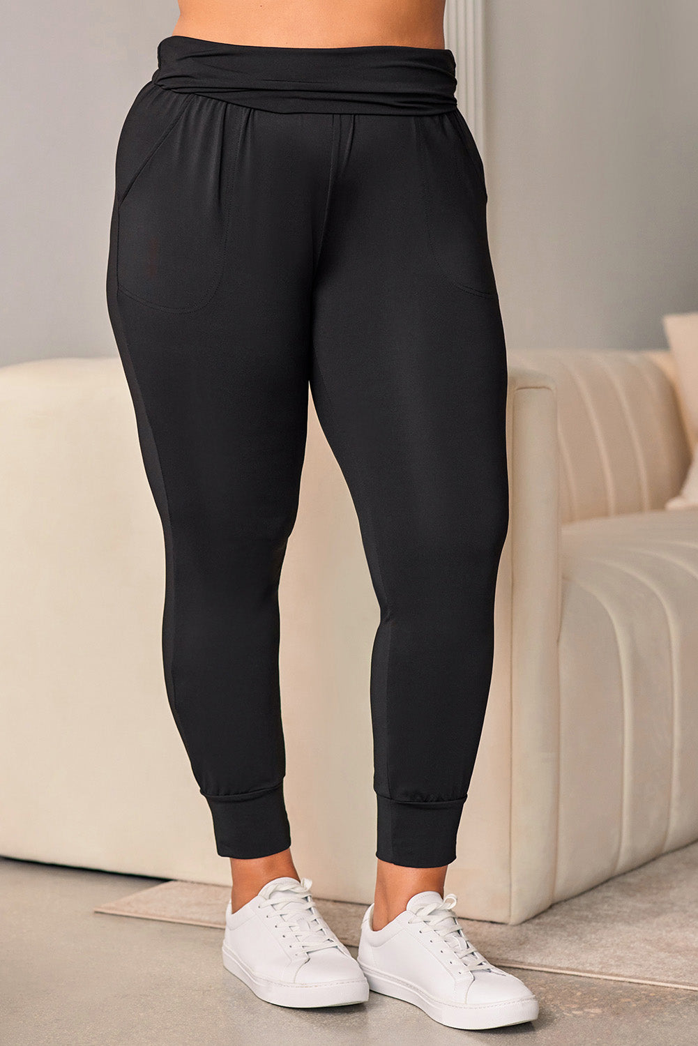 Schwarze Skinny-Hose mit hoher Taille und Taschen in Übergröße