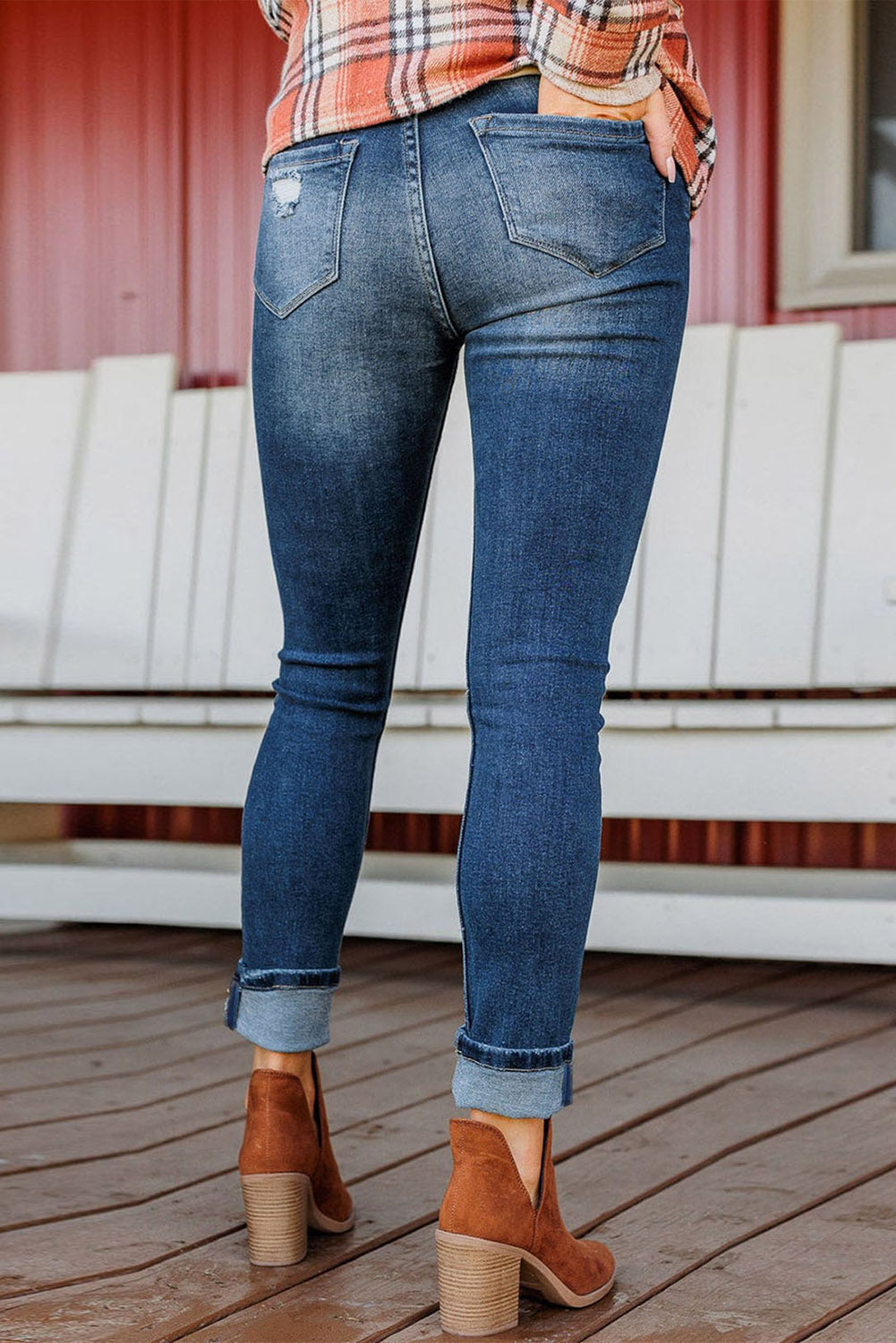 Blaue Skinny-Jeans mit Knopfleiste und hoher Taille im Distressed-Look