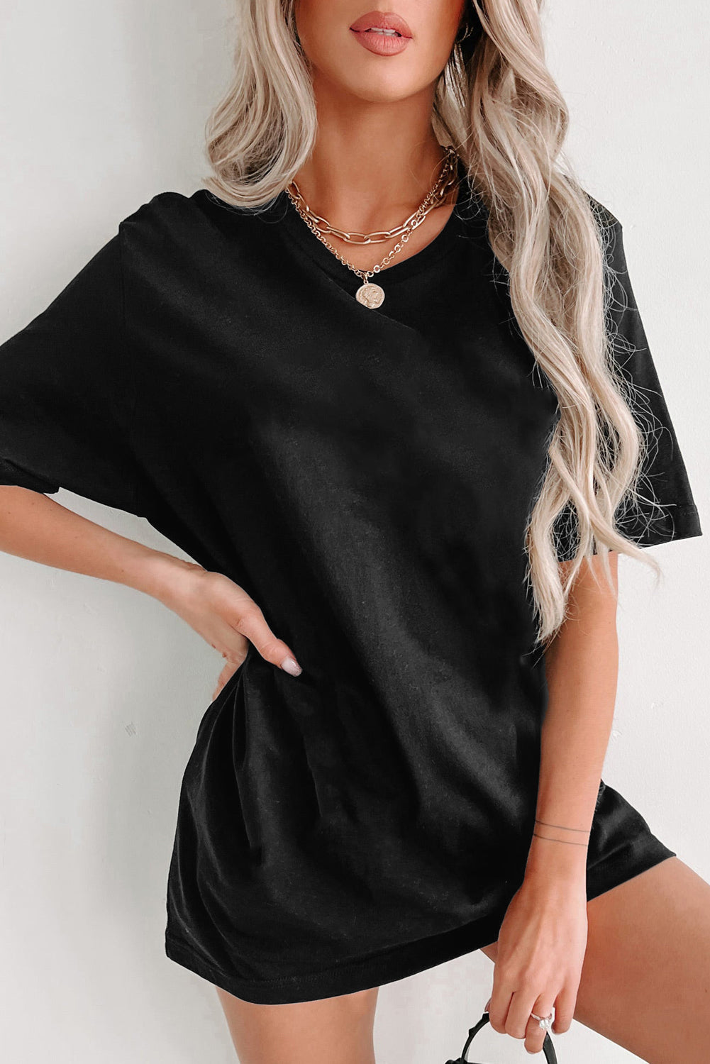 Black Solid Color Round Neck Basic Tunic T Shirt