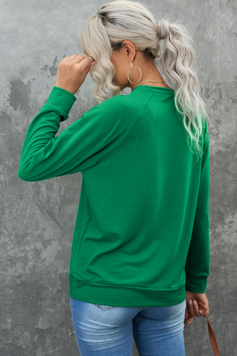 Grünes, einfarbiges Sweatshirt mit Rundhalsausschnitt und Raglanärmeln