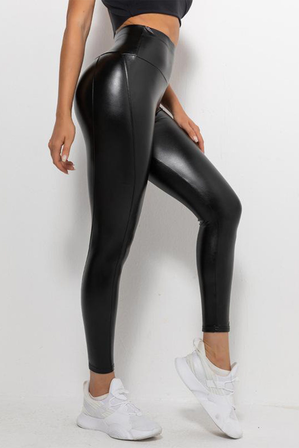 Leggings de sport taille haute en simili cuir noir