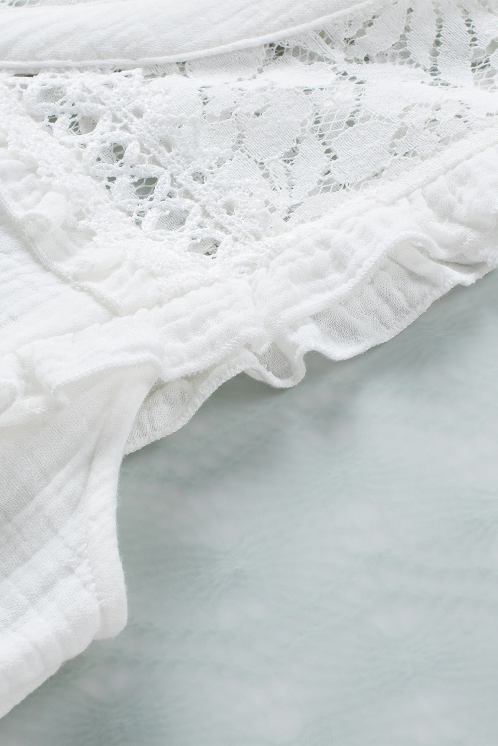 Chemise sans manches texturée au crochet en dentelle florale blanche
