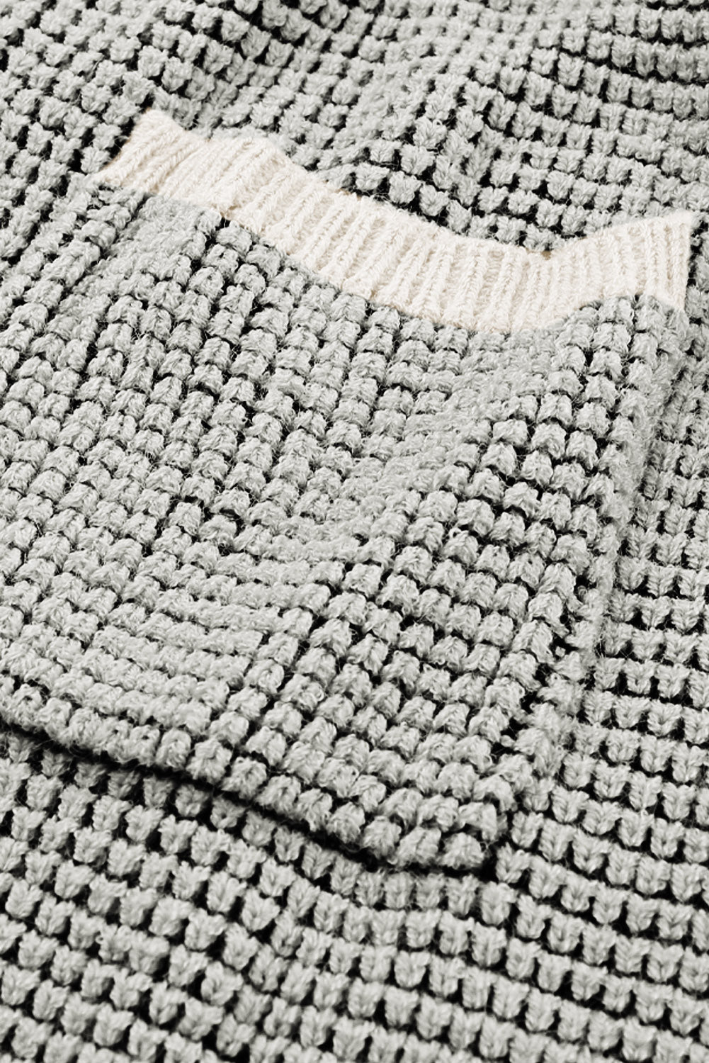 Siva teksturirana pletena jopica Duster z žepi