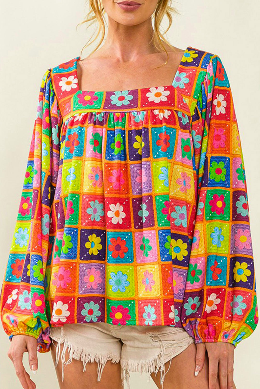 Višebojna cvjetna heklana bluza s puf rukavima s četvrtastim izrezom