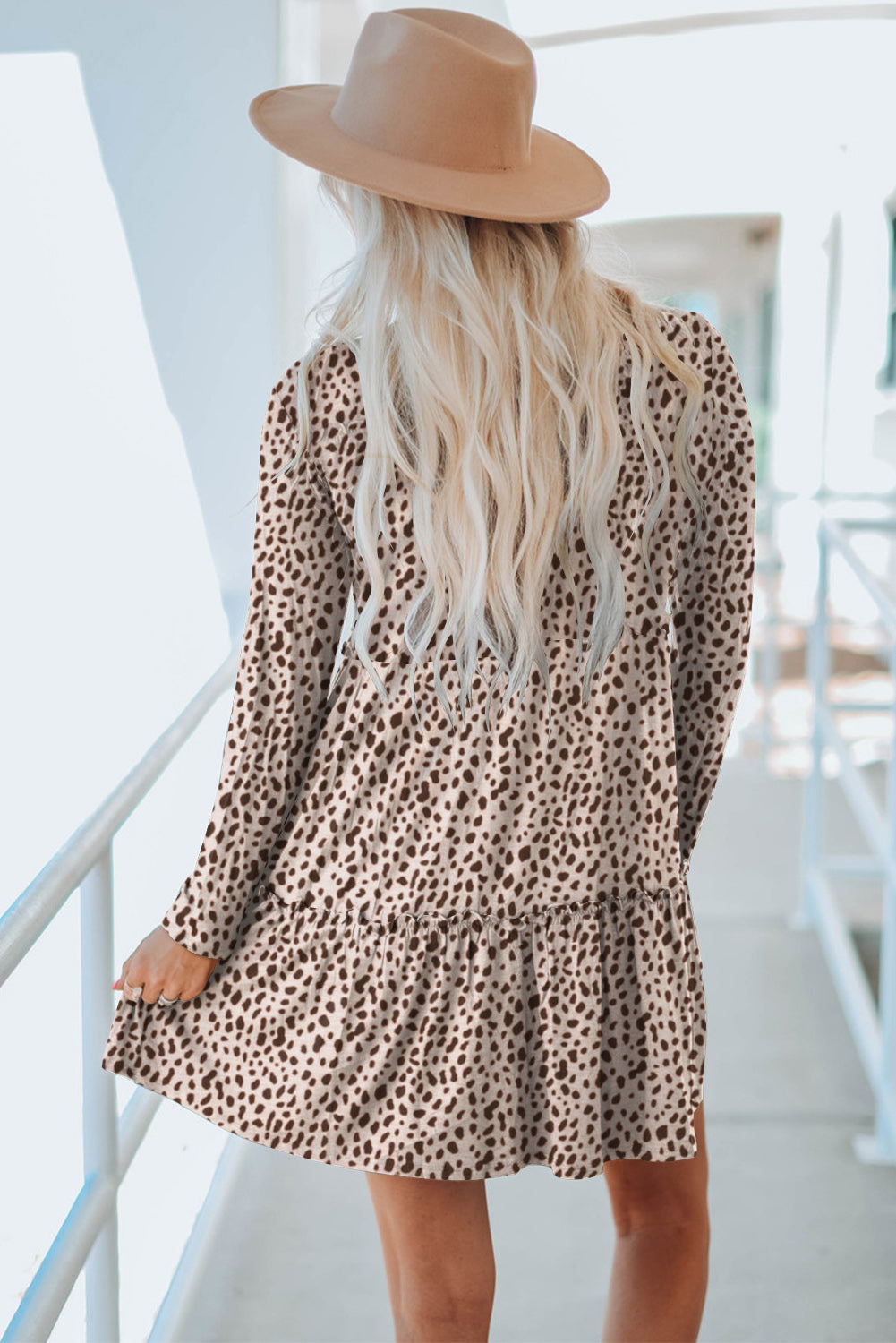 Robe à manches longues à volants et imprimé animal léopard