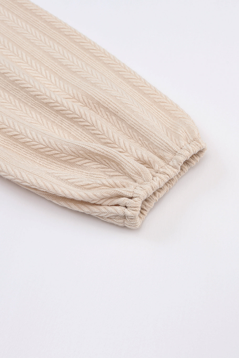 Robe en tricot à manches bulles froncées sur le côté, texture tactile abricot