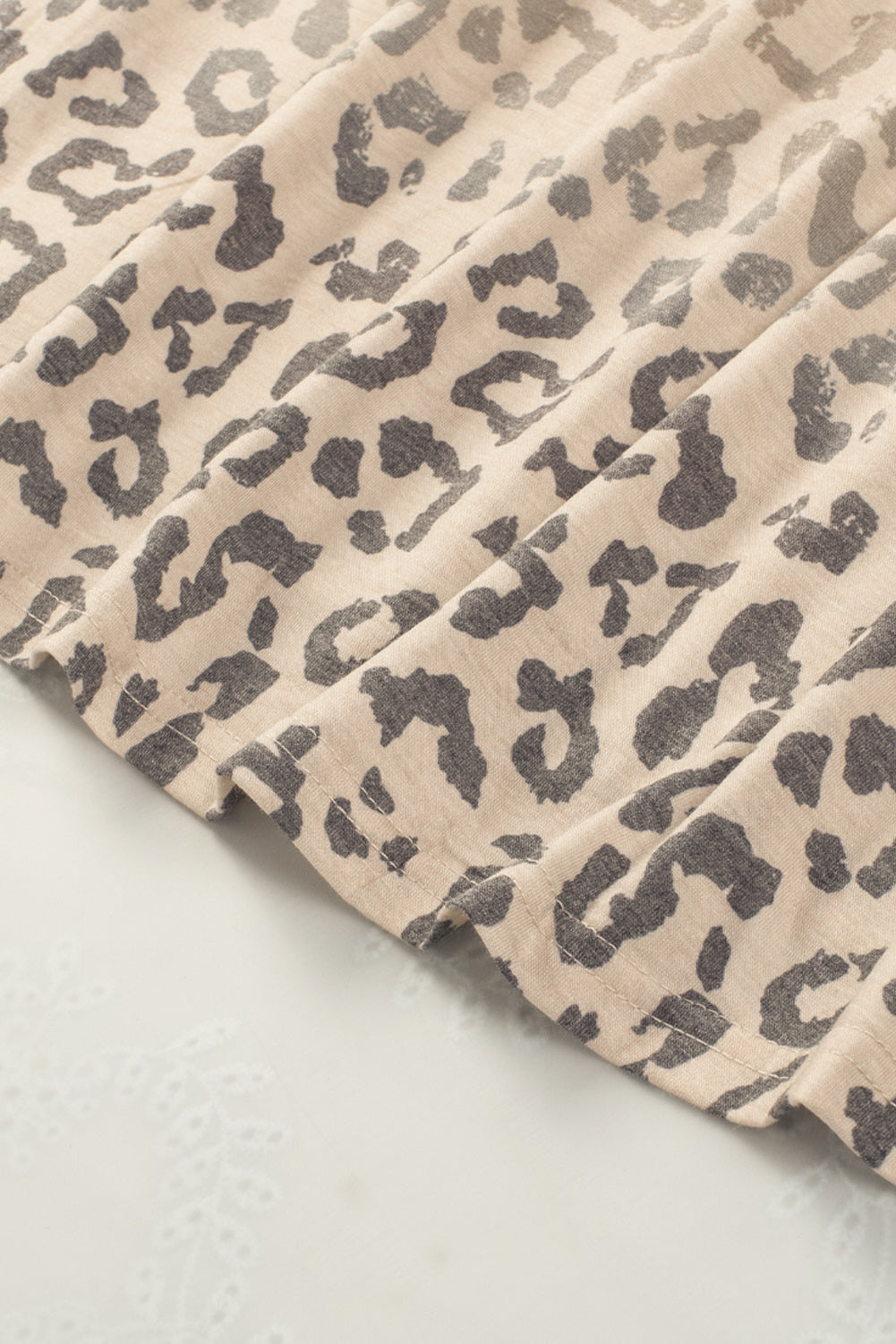 Majica s leopard printom boje marelice
