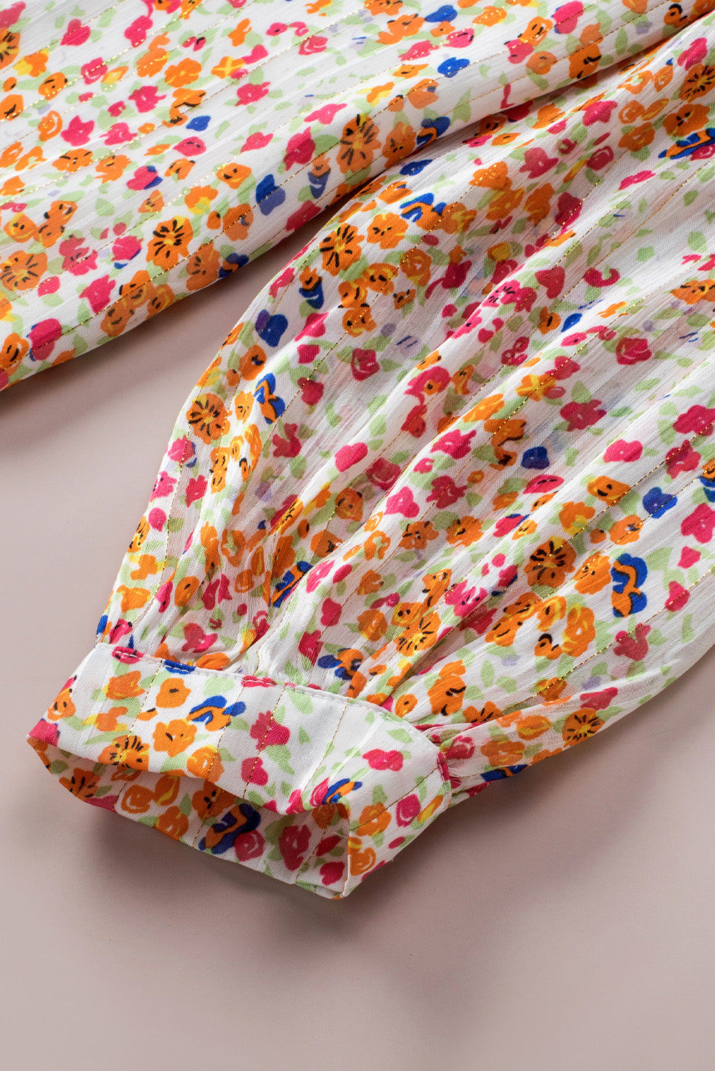 Mehrfarbiges Hemd mit Knopfleiste vorne und Boho-Blumendruck