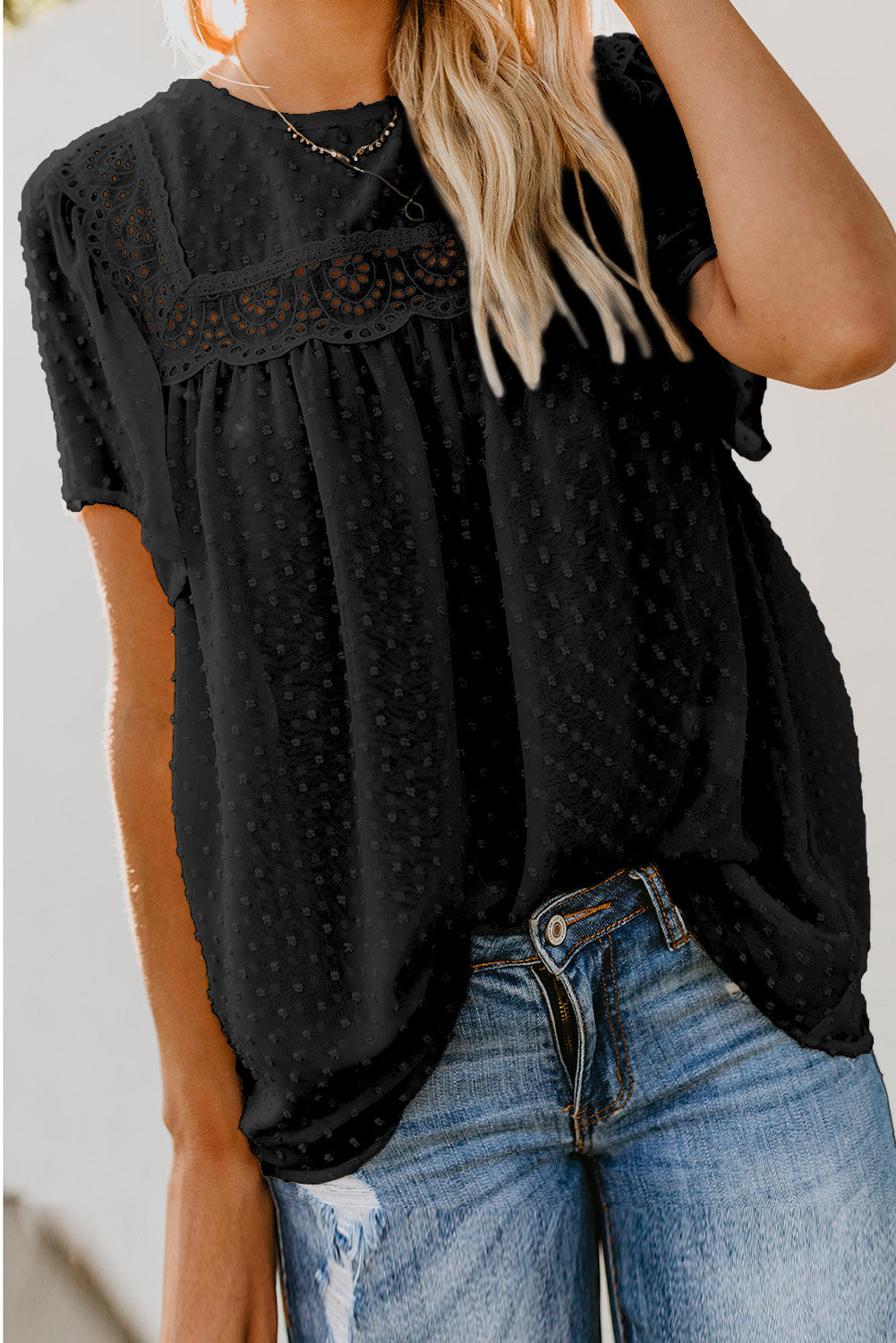 Črna majica Babydoll s prosojnimi teksturiranimi rokavi