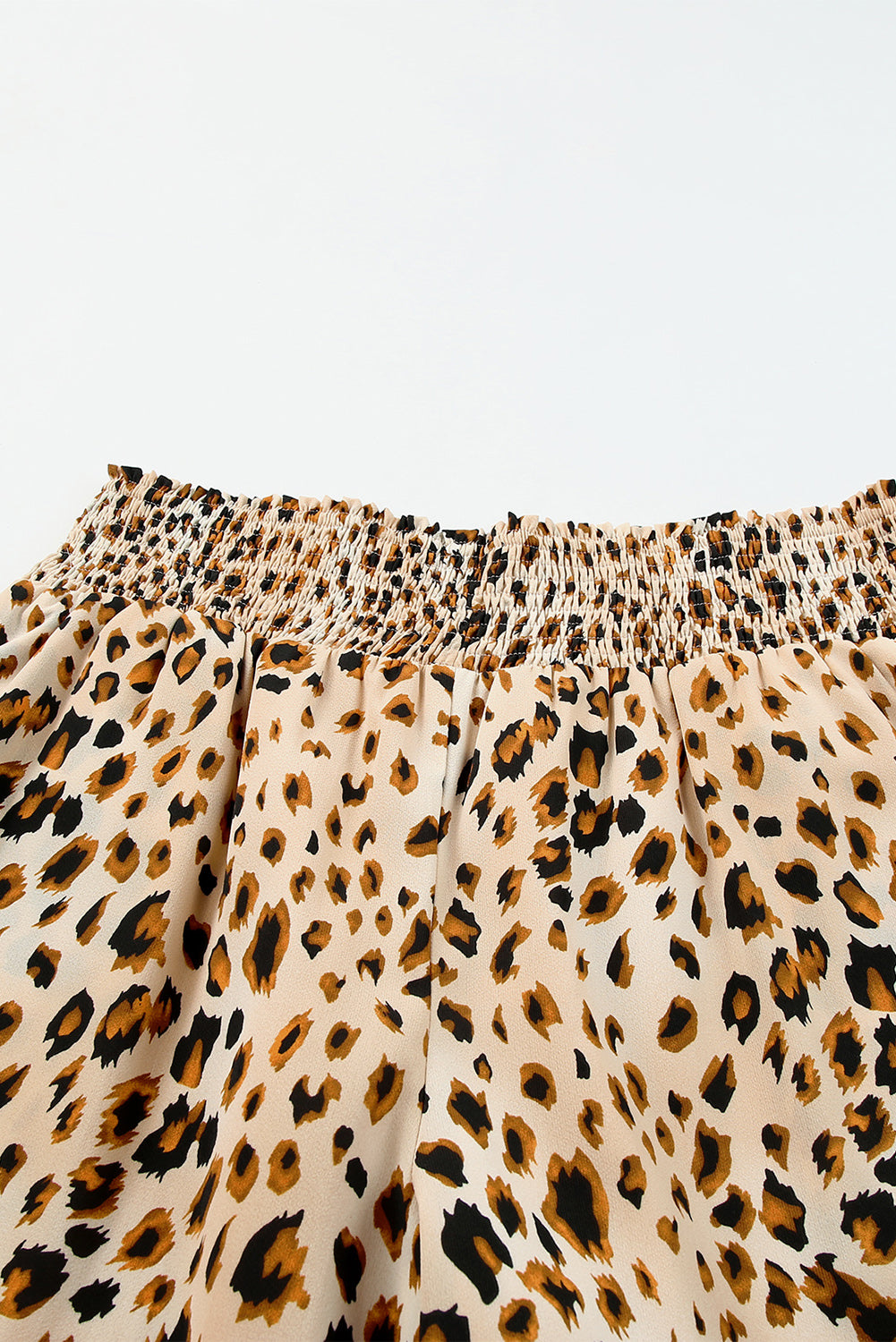 Geräucherte Hose mit weitem Bein und hoher Taille in Leopardenmuster in Übergröße