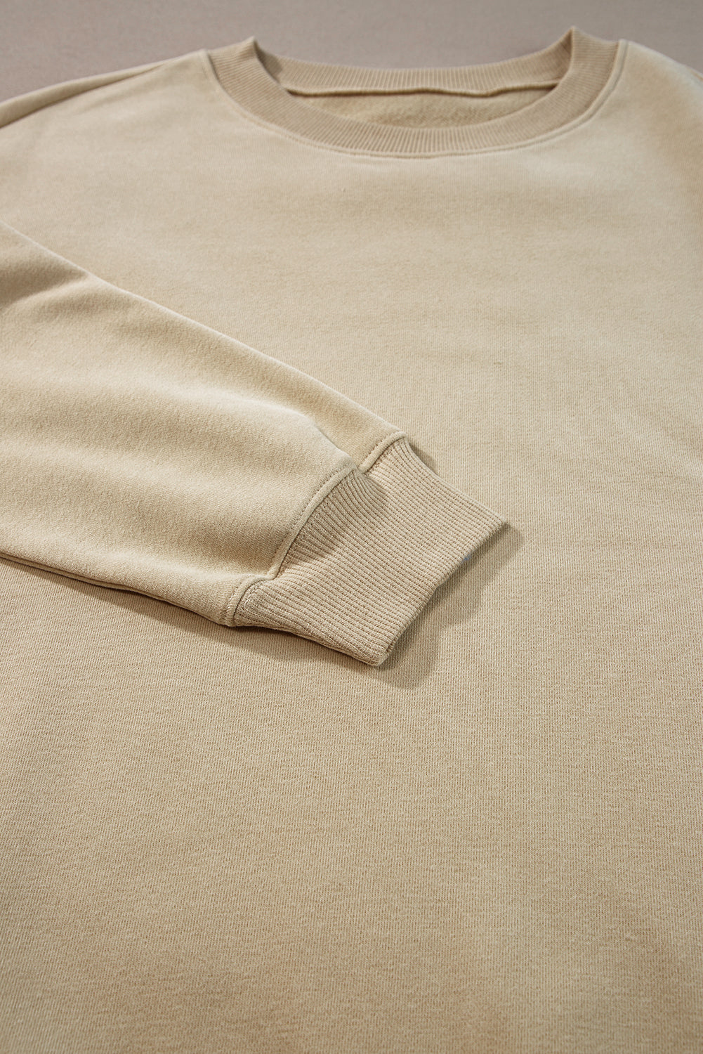 Parchment Solid Lockeres Fleece-Sweatshirt mit Rundhalsausschnitt