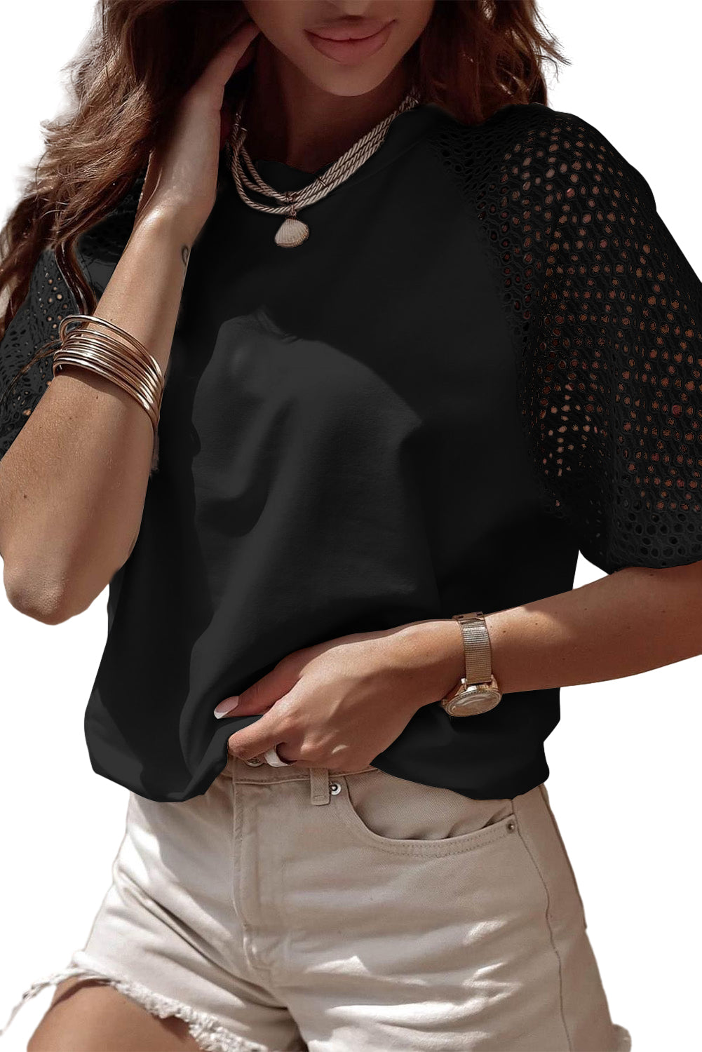 Črna majica s čipko Pointelle in pol rokavi z okroglim izrezom