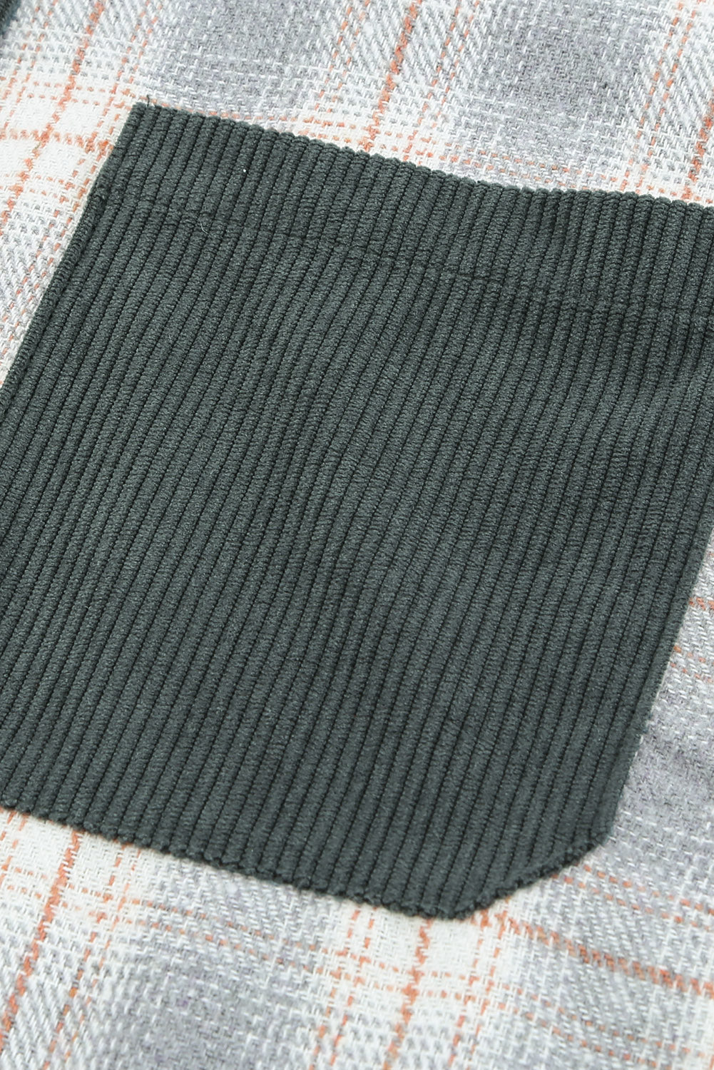 Siva karirasta srajca iz velveta na gumbe