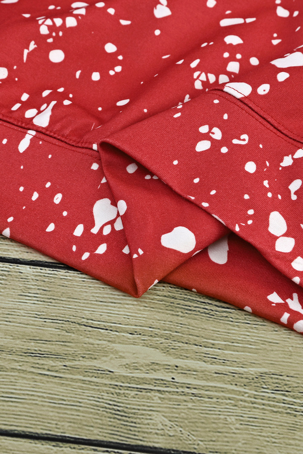 Top a maniche lunghe leopardato tie-dye rosso fuoco