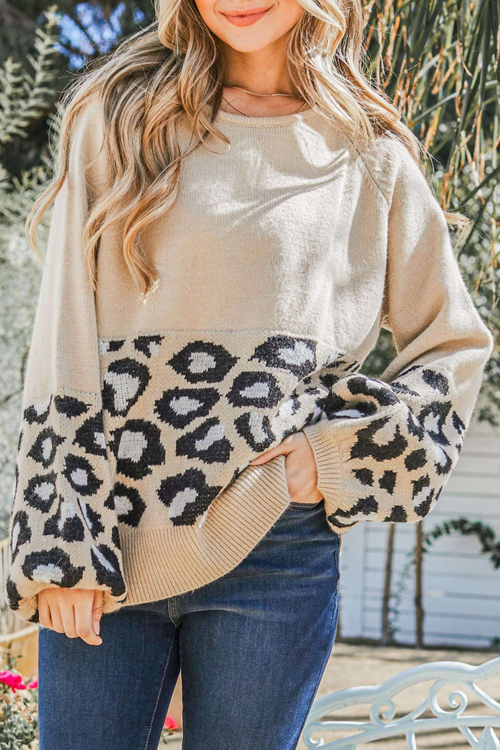 Pull tricoté à manches bouffantes et patchwork léopard kaki