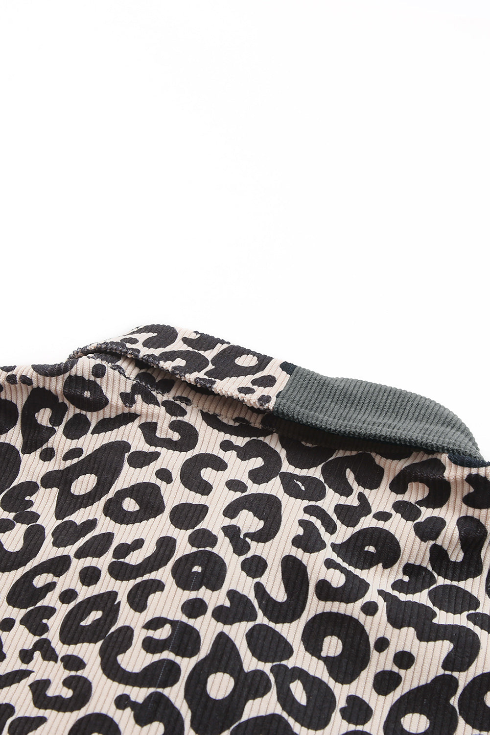 Veste-chemise léopard en velours côtelé color block