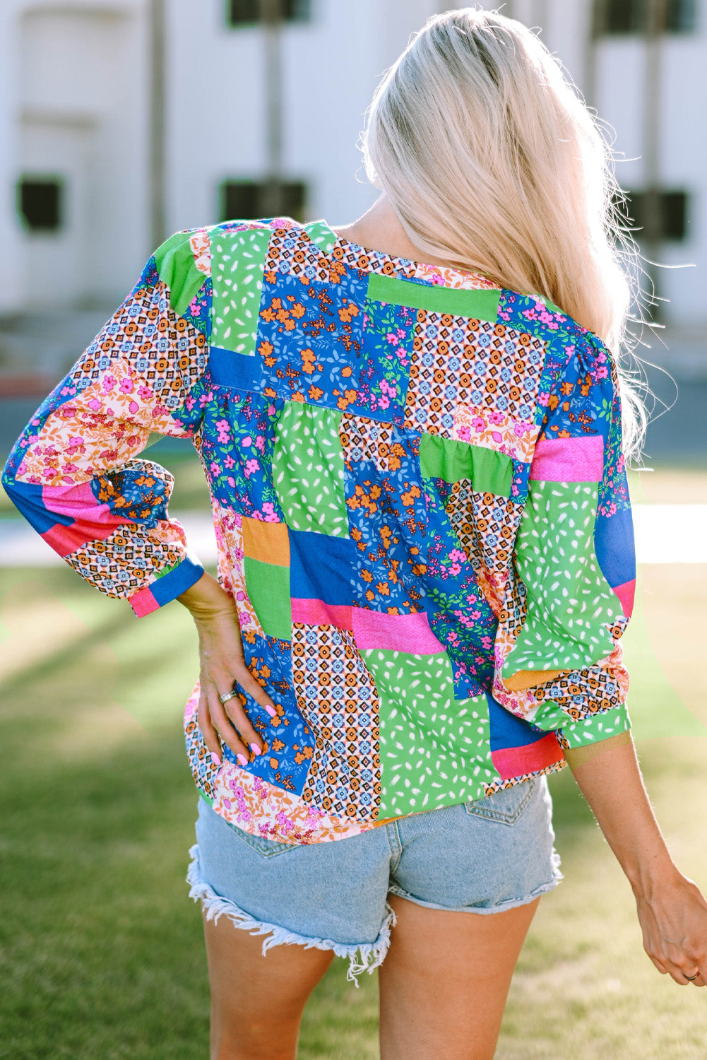 Košulja s puf rukavima s višebojnim cvjetnim patchwork printom