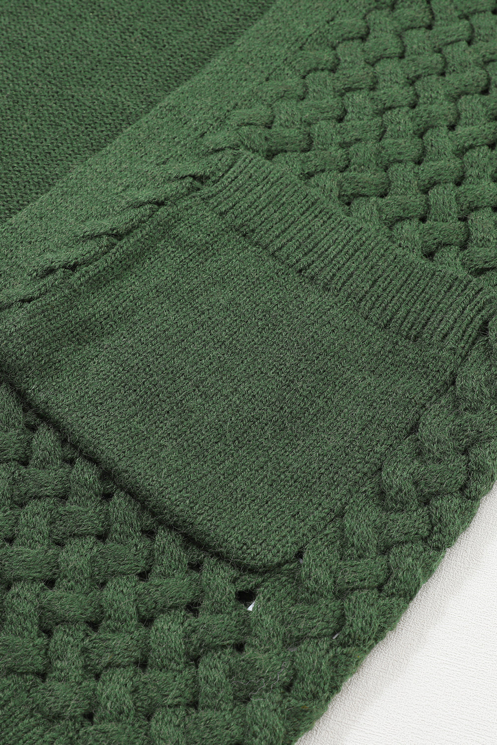 Cardigan tricoté gris à texture tissée et ouvert sur le devant avec poches