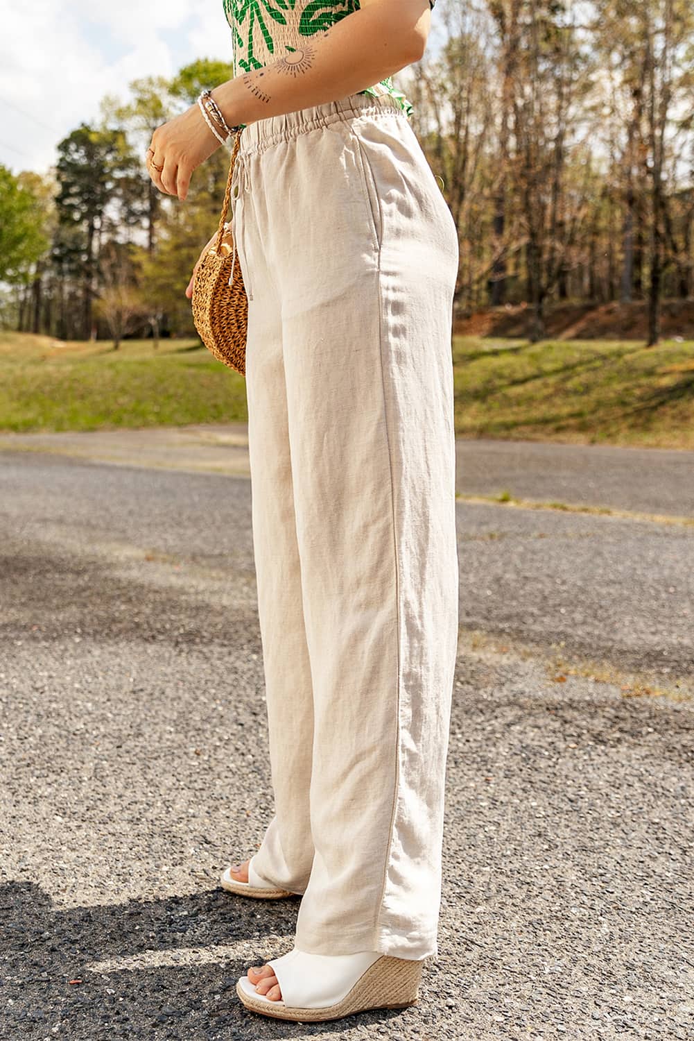 Pantaloni larghi in vita con coulisse elastica in lino albicocca