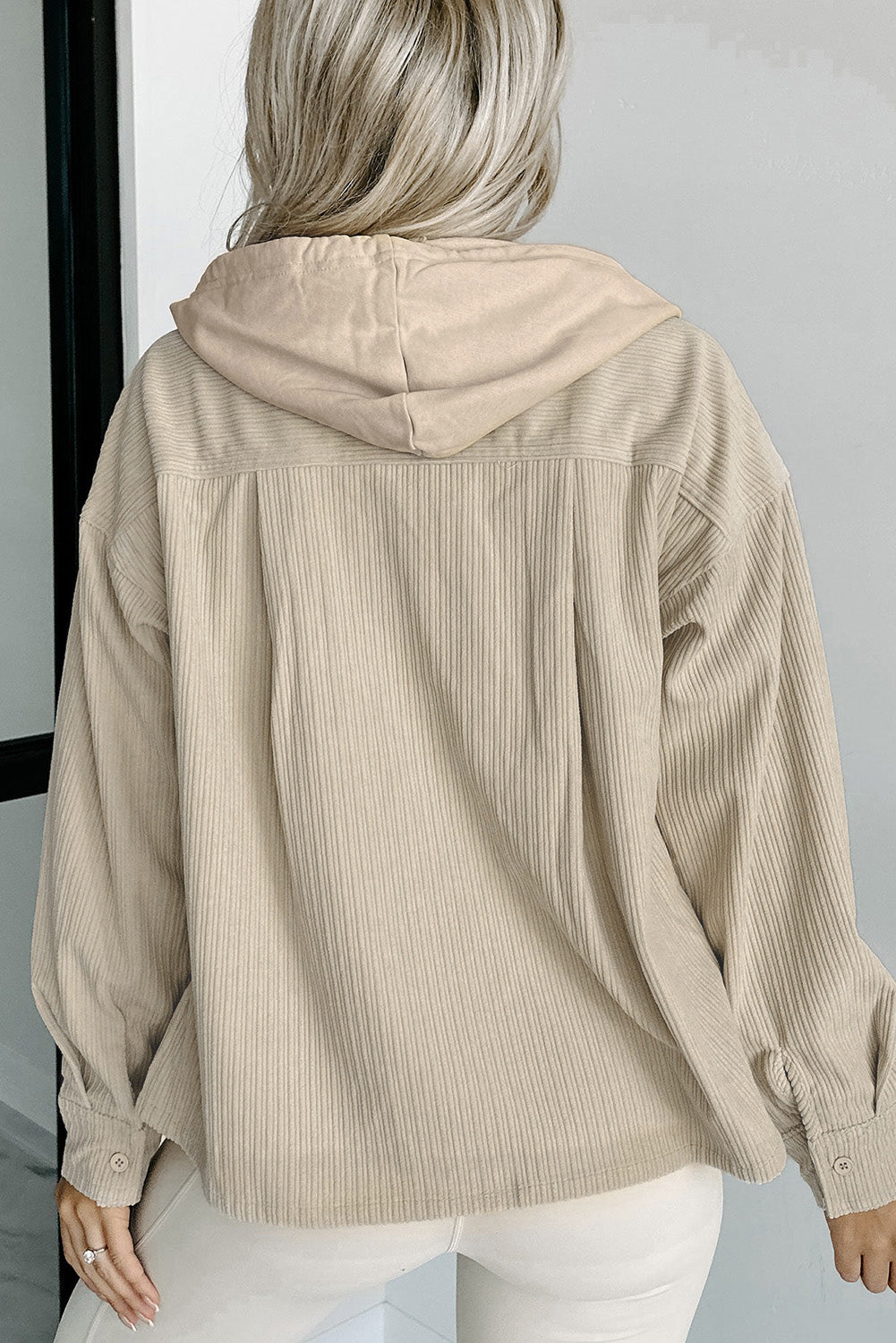 Veste en velours côtelé à capuche avec cordon de serrage Parchment