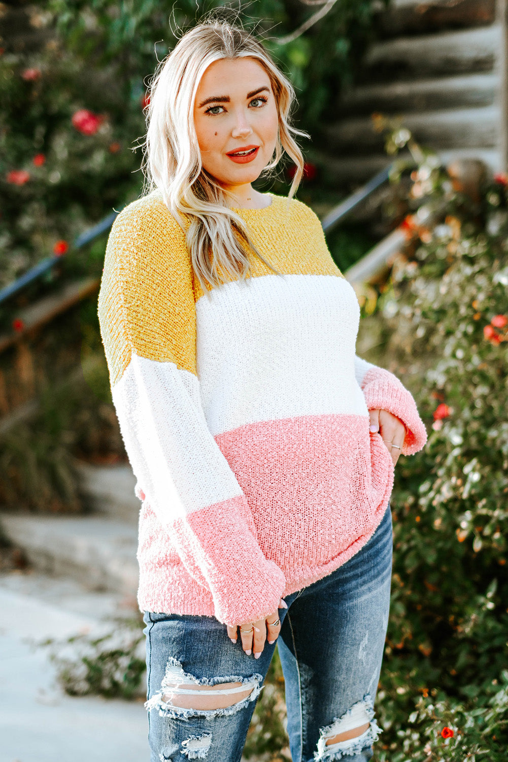 Rumen pulover z velikimi rokavi z mehurčki in barvnimi bloki