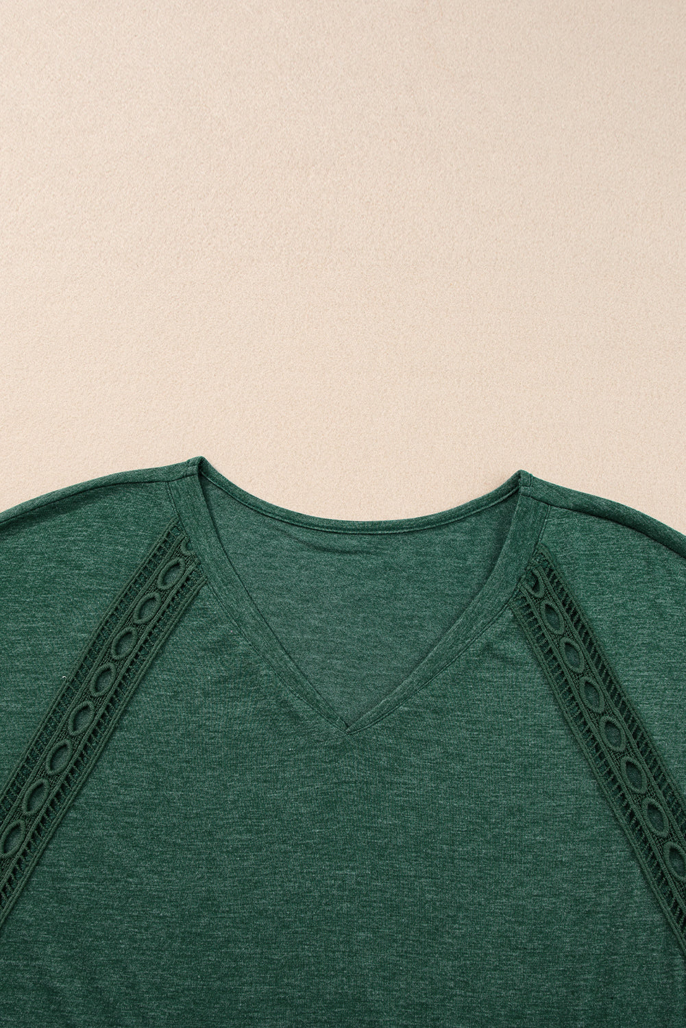 T-shirt surdimensionné vert noirâtre avec détails en dentelle au crochet