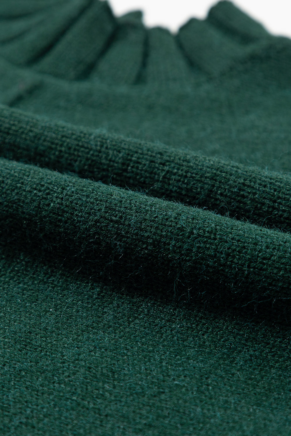 Pull en tricot gris moyen à manches courtes et col montant chauve-souris