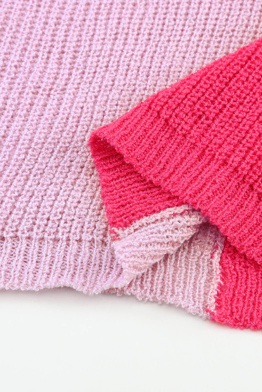 Kaki džemper dugih rukava s V-izrezom u boji