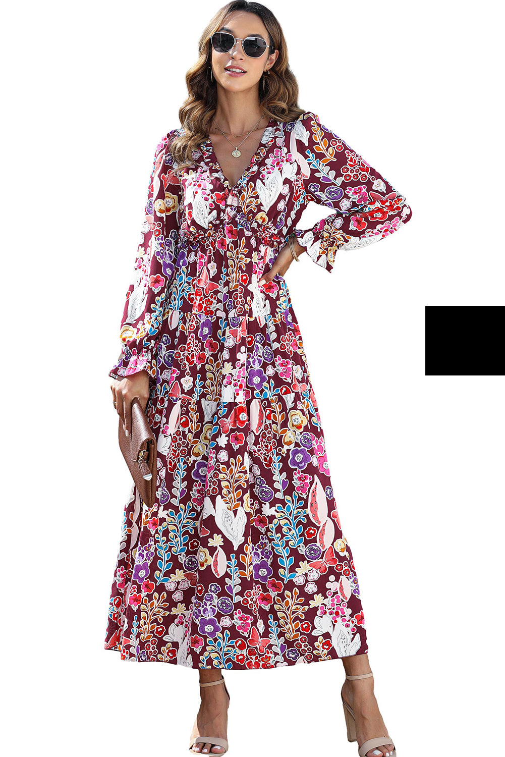 Vijolična maksi obleka z v-izrezom in cvetličnim vzorcem do pasu
