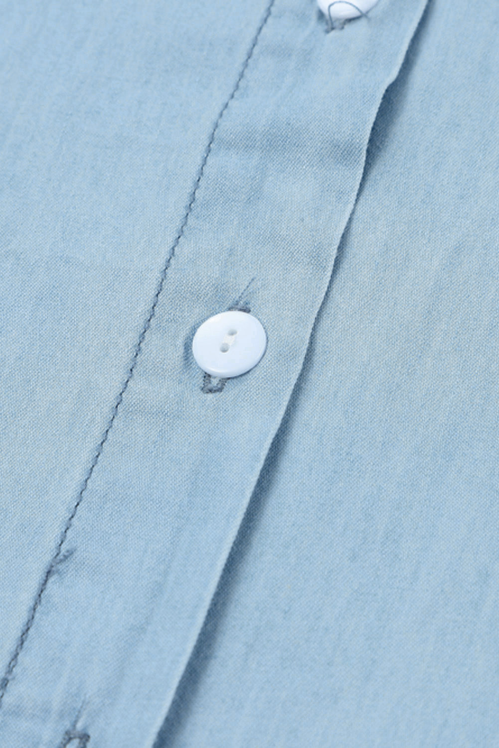 Robe midi chemise en chambray bleu ciel à manches courtes