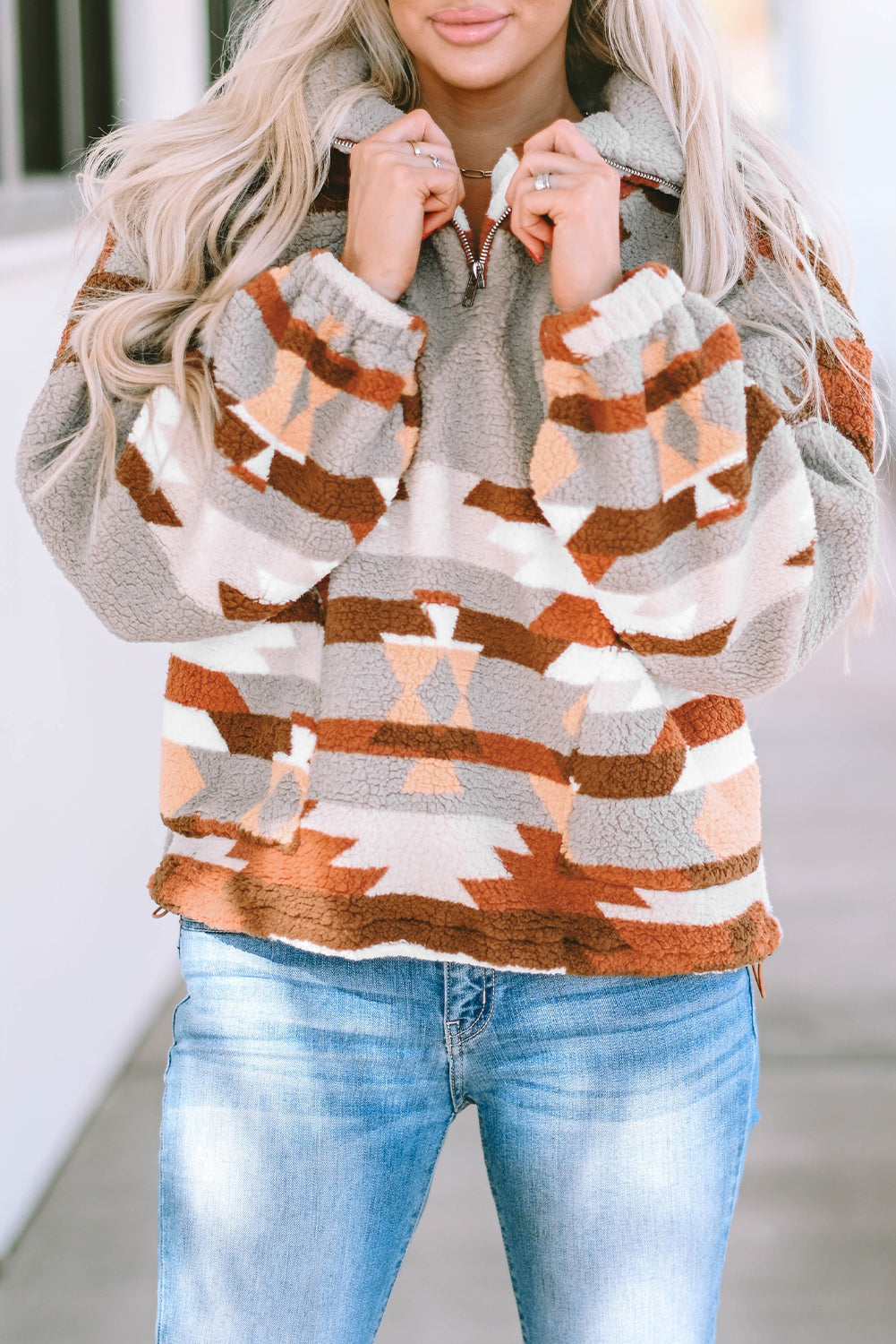 Mehrfarbiges Azteken-Fleece-Sweatshirt mit Viertelreißverschluss und Taschen