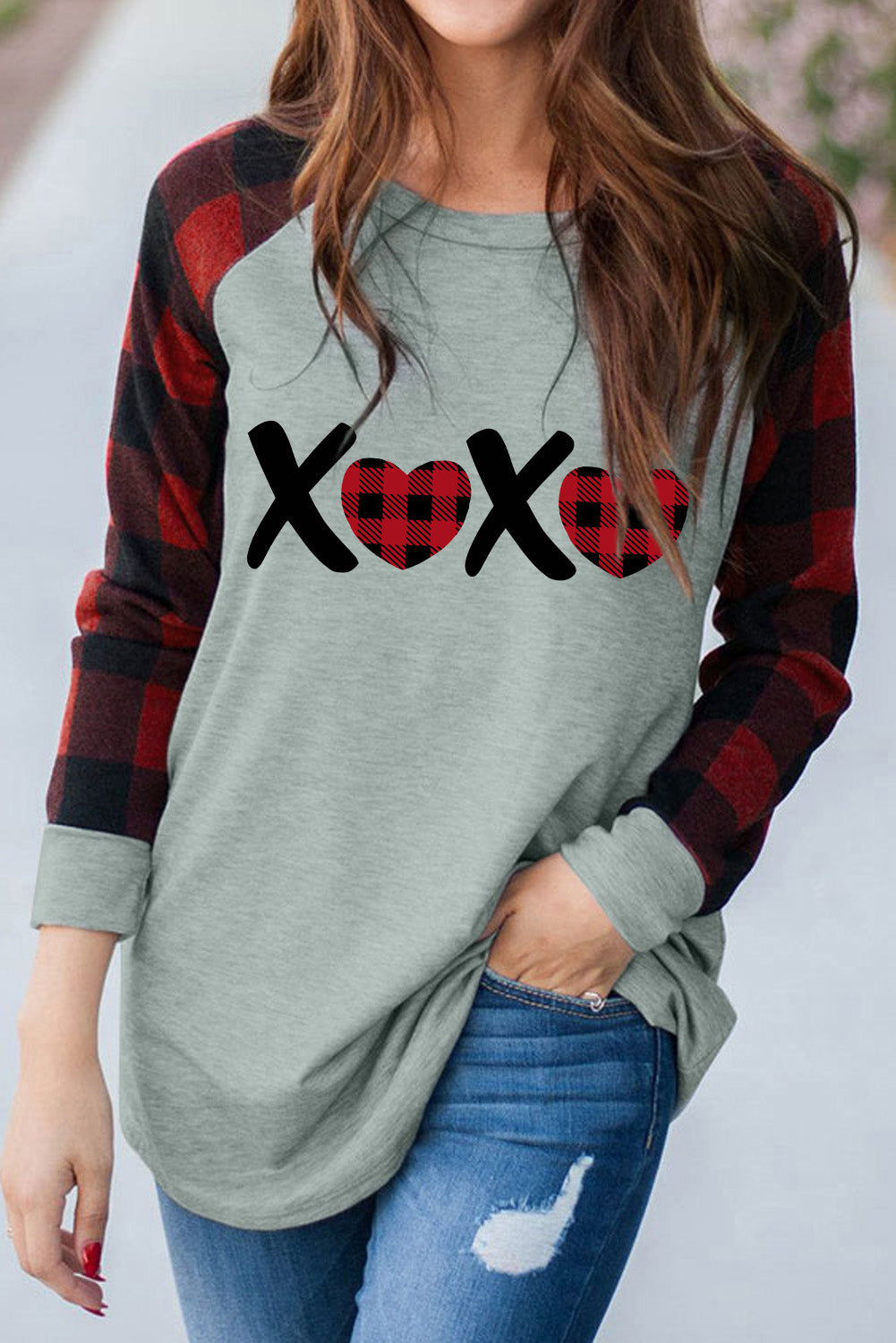 XOXO Colorblock-Sweatshirt mit karierten Ärmeln