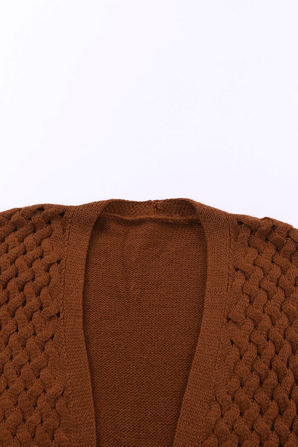 Cardigan lavorato a maglia con trama intrecciata sul davanti grigio aperto con tasche