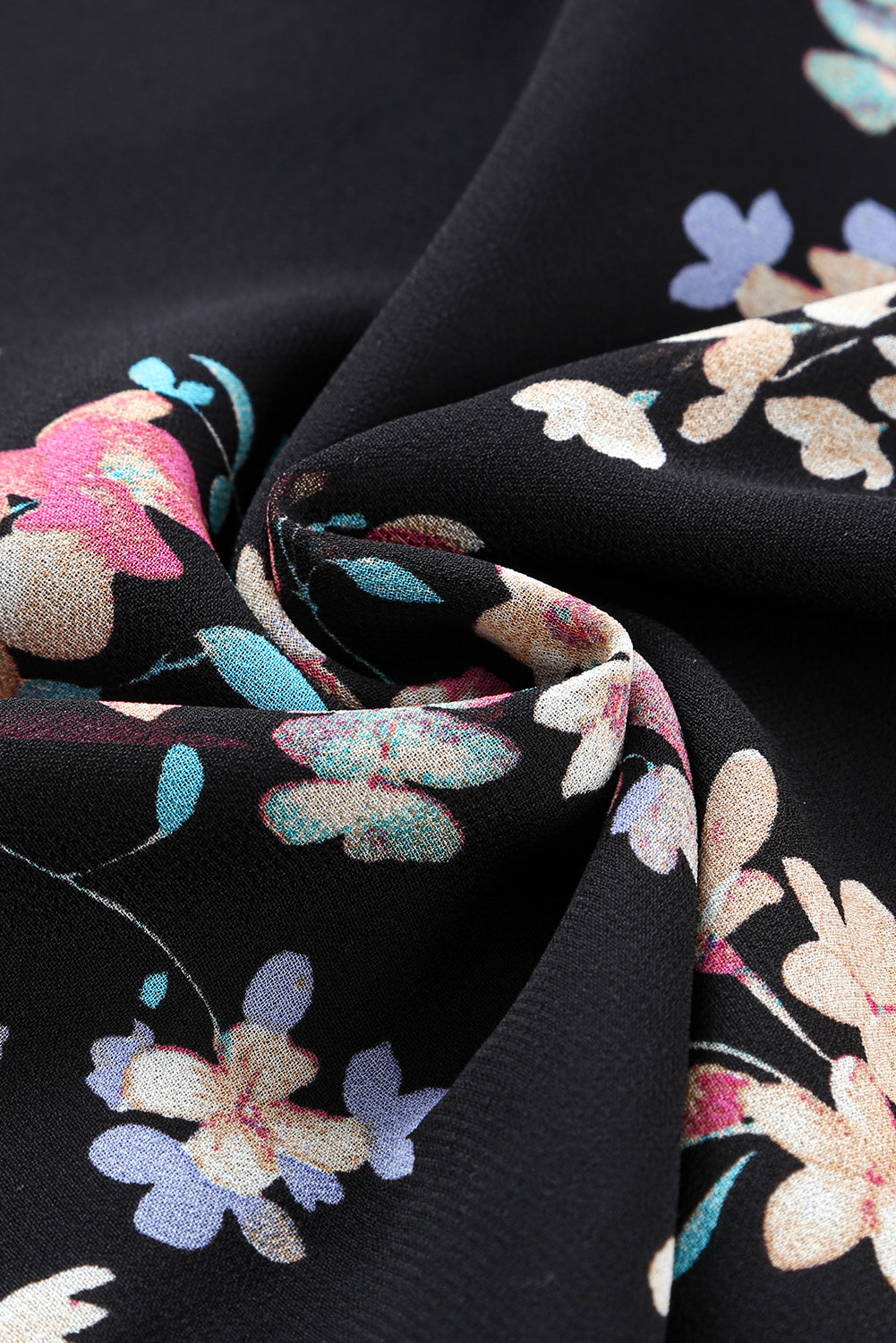 Schwarze Bluse mit zierlichem Blumenmuster und Spitzenärmeln