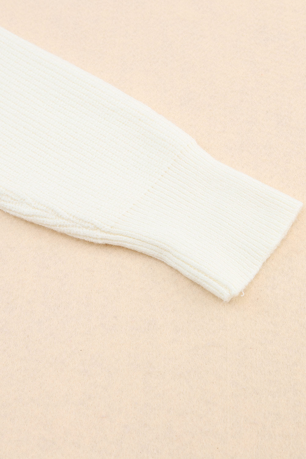 Maglione corto con cotta a maniche lunghe a coste beige