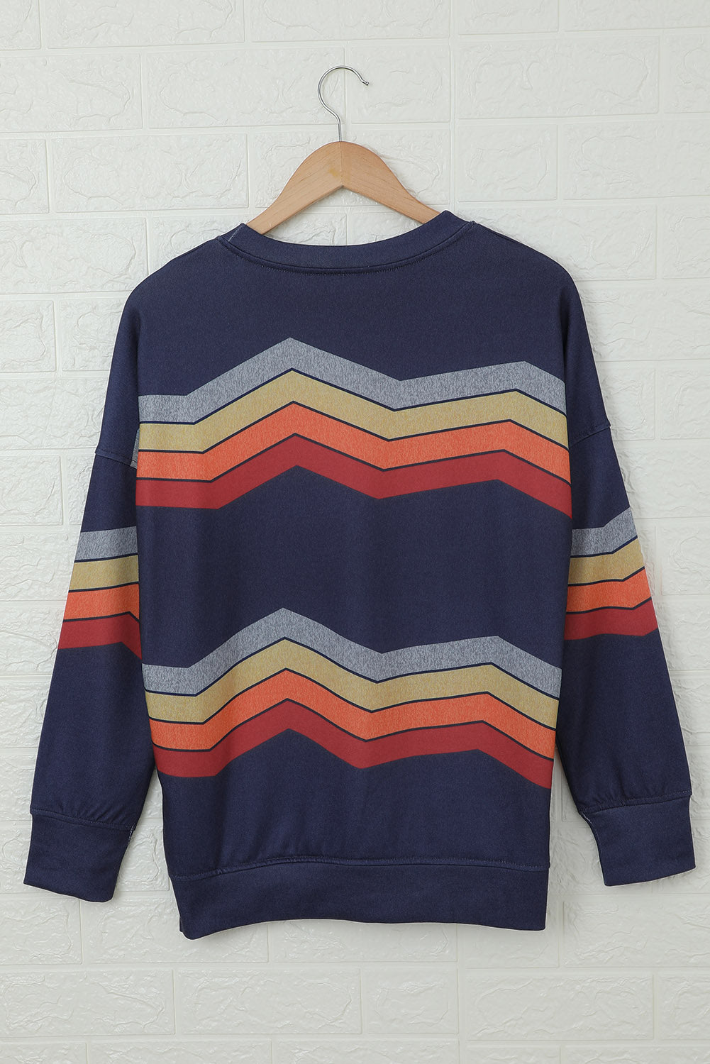 Klassisches Sweatshirt mit blauem Farbblockdesign